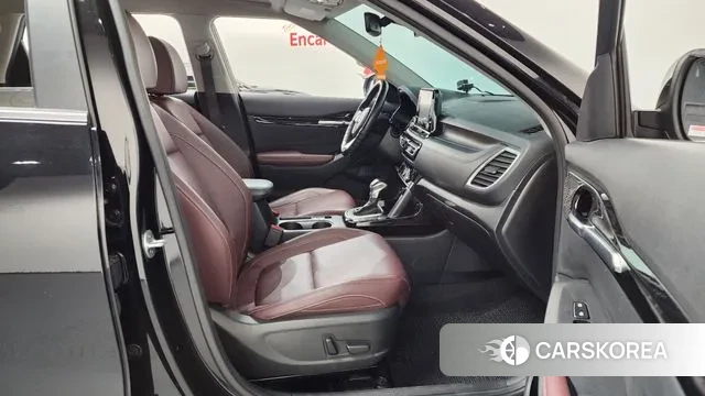 Kia Seltos 2019 Черный из Кореи, фото 2