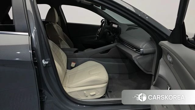 Hyundai The New Avante (CN7) 2024 Серый из Кореи, фото 2