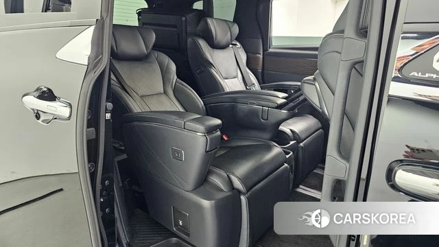 Toyota Alphard 4th Generation 2023 Черный из Кореи, фото 2