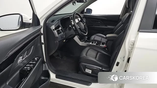 Ssangyong Beautiful Korando 2021 Белый из Кореи, фото 2