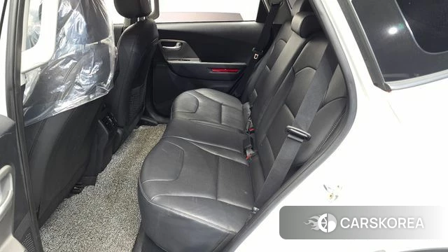 Kia Niro Plus 2022 Белый из Кореи, фото 2
