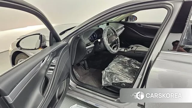 Genesis G80 (RG3) 2023 Серебристо-серый из Кореи, фото 2