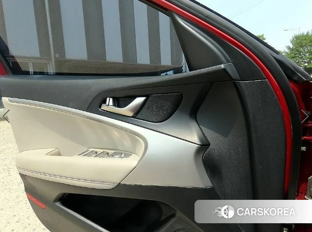 Genesis G70 2018 Красный из Кореи, фото 2