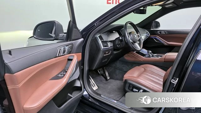 BMW X6 (G06) 2022 Черный из Кореи, фото 2