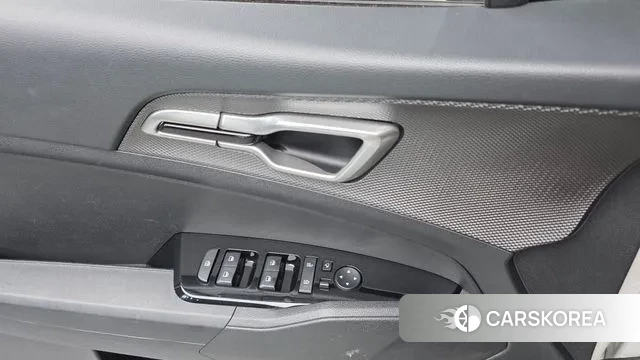 Kia Sportage 5th Generation 2021 Белый из Кореи, фото 2