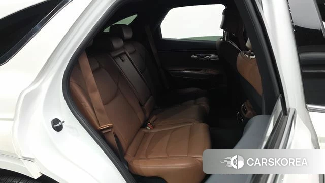 Genesis GV70 2021 Белый из Кореи, фото 2