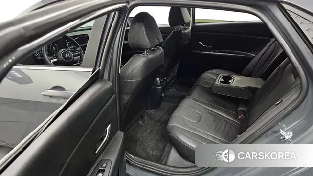 Hyundai The New Avante (CN7) 2024 Серый из Кореи, фото 2