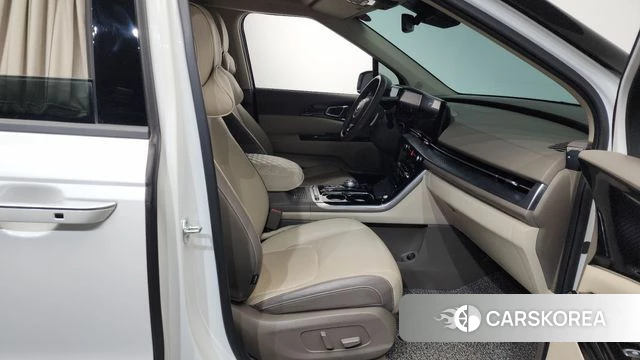 Kia Carnival 4th generation 2021 Белый из Кореи, фото 2