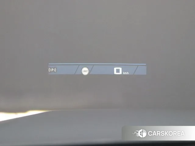 BMW M5 (G90) 2025 Серый из Кореи, фото 2