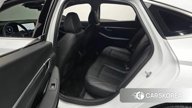 Hyundai Sonata D Edge (DN8) 2023 Белый из Кореи, фото 2