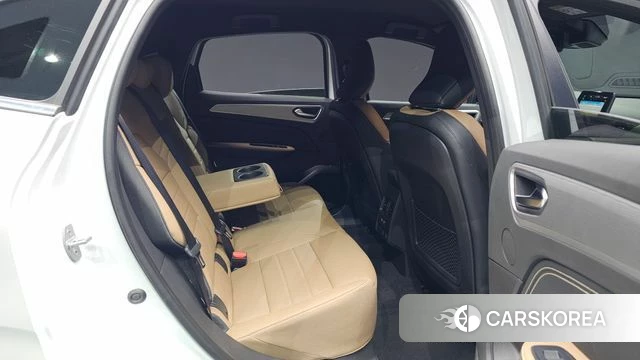 Renault Korea (Samsung) Arcana 2025 Белый из Кореи, фото 2