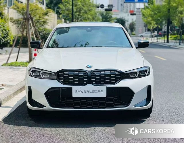 BMW 3 series 2023 Белый из Китая, фото 2