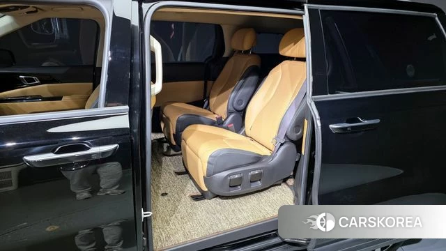 Kia Carnival 4th generation 2021 Черный из Кореи, фото 2