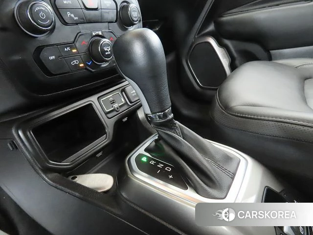 Jeep Renegade 2020 Белый из Кореи, фото 2