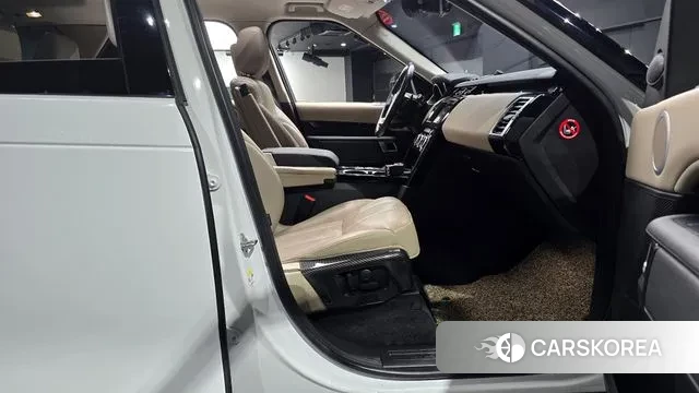 Land Rover Discovery 5 2018 Белый из Кореи, фото 2
