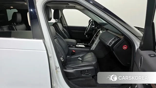 Land Rover Discovery 5 2019 Белый из Кореи, фото 2