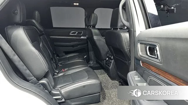 Ford Explorer 2018 Белый из Кореи, фото 2