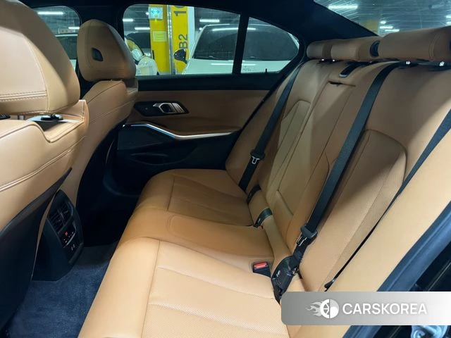 BMW 3 Series (G20) 2025 Черный из Кореи, фото 2