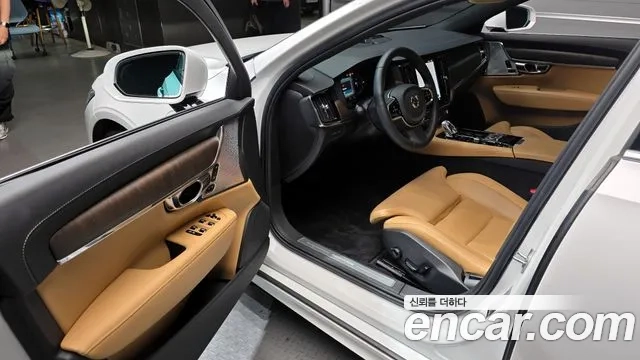 Volvo S90 2022 Белый из Кореи, фото 2