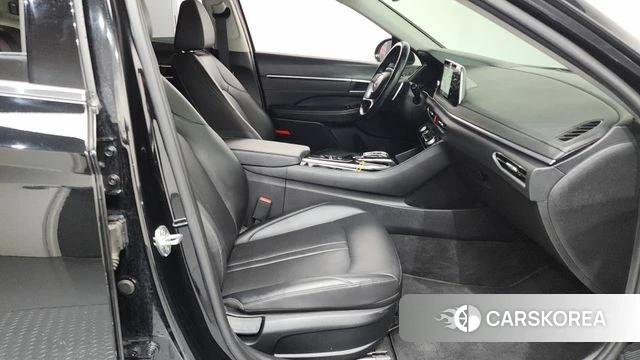 Hyundai Sonata (DN8) 2022 Черный из Кореи, фото 2