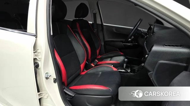Kia Morning Urban (JA) 2022 Жемчужный цвет из Кореи, фото 2