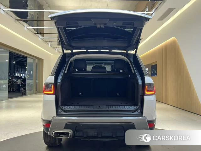 Land Rover Range Rover Sport 2020 Белый из Китая, фото 2