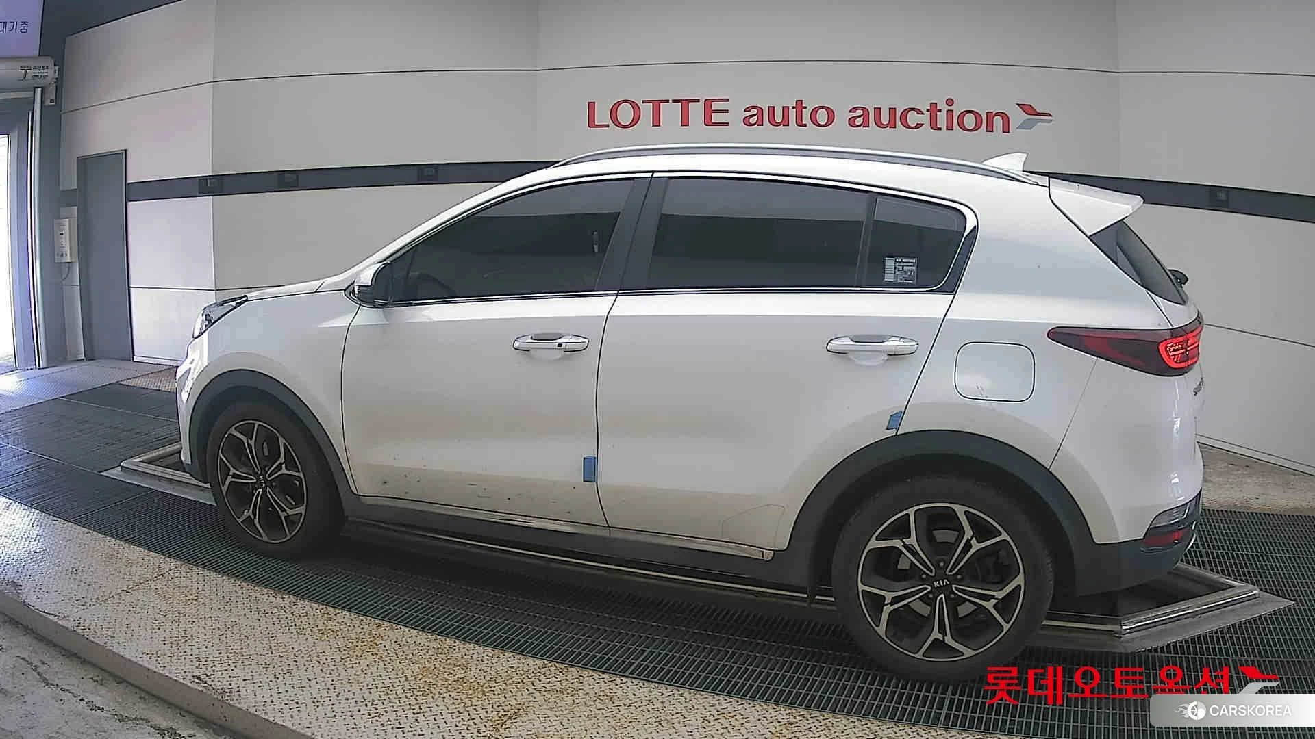 Kia Sportage 2021 Snow White Pearl (optional) из Кореи, фото 2