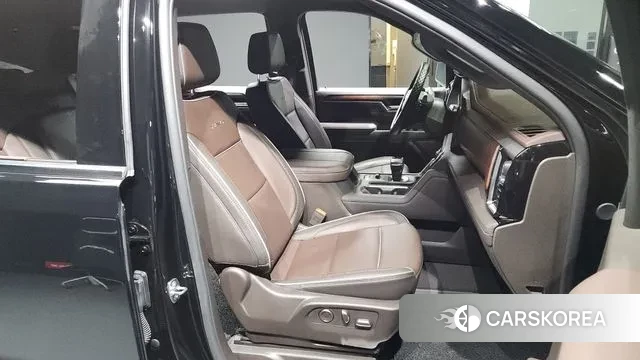 GMC Sierra 2024 Черный из Кореи, фото 2