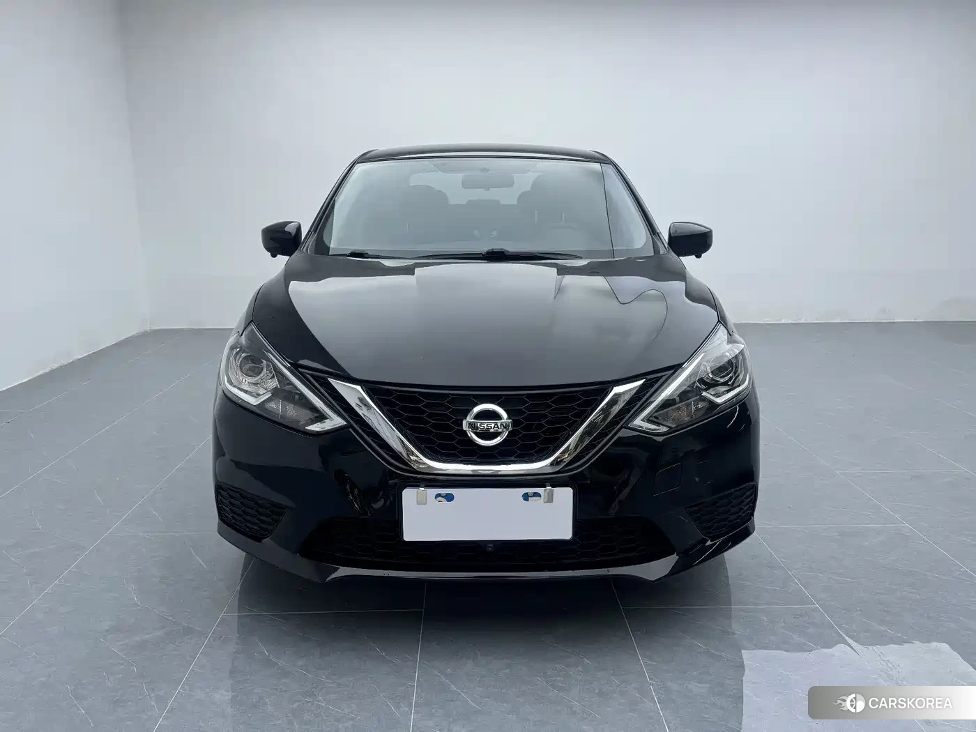 Nissan Sylphy 2024 Черный из Китая, фото 2