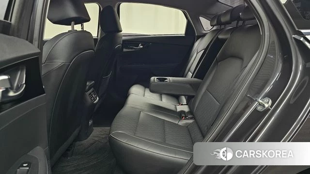 Kia The New K3 2nd generation 2022 Серый из Кореи, фото 2