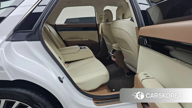Hyundai Grandeur Hybrid (GN7) 2025 Белый из Кореи, фото 2