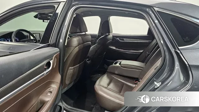 Hyundai Grandeur IG Hybrid 2018 Черный из Кореи, фото 2