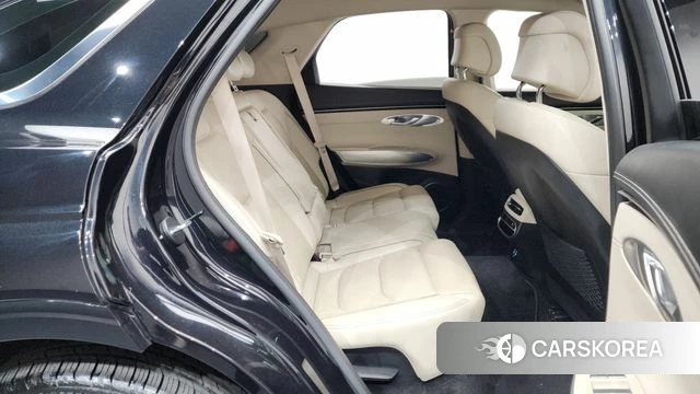 Genesis GV70 2022 Черный из Кореи, фото 2
