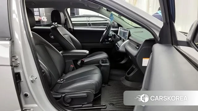 Hyundai Ionic 5 2023 Серебристо-серый из Кореи, фото 2