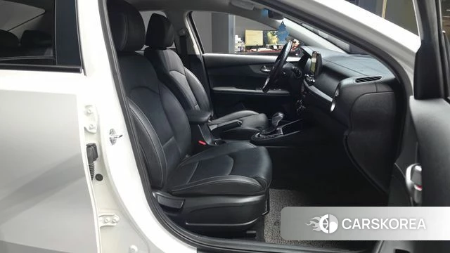 Kia Come New K3 2019 Белый из Кореи, фото 2