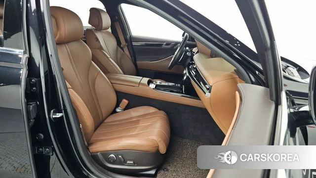 Genesis G80 (RG3) 2022 Черный из Кореи, фото 2