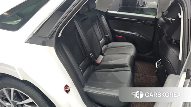 Hyundai Grandeur (GN7) 2023 Белый из Кореи, фото 2