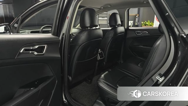 Kia Sportage 5th Generation 2022 Черный из Кореи, фото 2