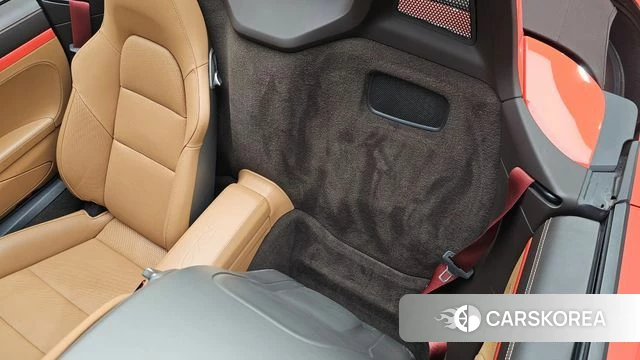 Porsche 718 Boxster 2021 Оранжевый из Кореи, фото 2