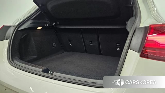 Mercedes-Benz A-Class W177 2025 Белый из Кореи, фото 2