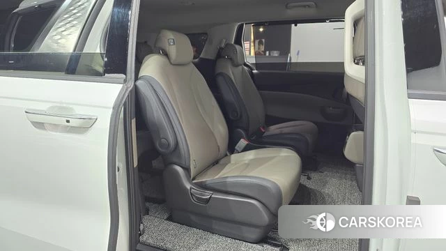 Kia The New Carnival 4th Generation 2024 Белый из Кореи, фото 2