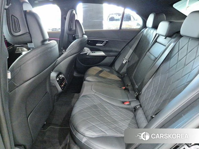 Mercedes-Benz E-Class W214 2025 Черный из Кореи, фото 2