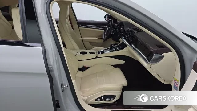 Porsche Panamera (971) 2021 Серебристо-серый из Кореи, фото 2