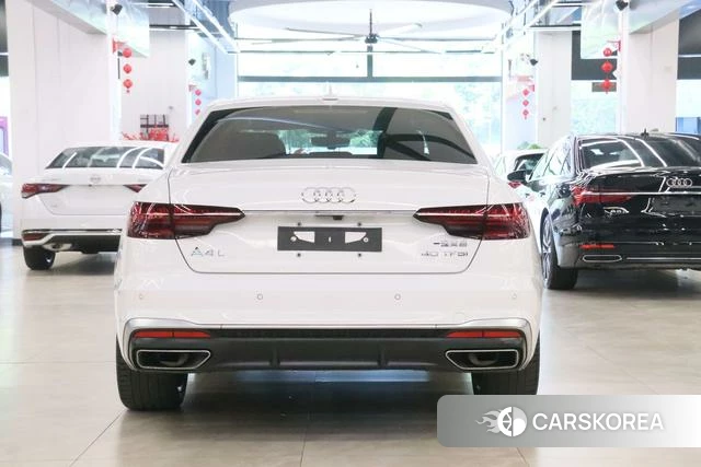Audi A4L 2021 Белый из Китая, фото 2