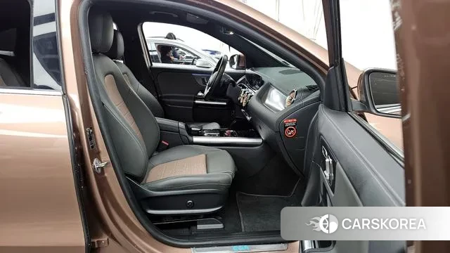 Mercedes-Benz EQA H243 2021 Оранжевый из Кореи, фото 2