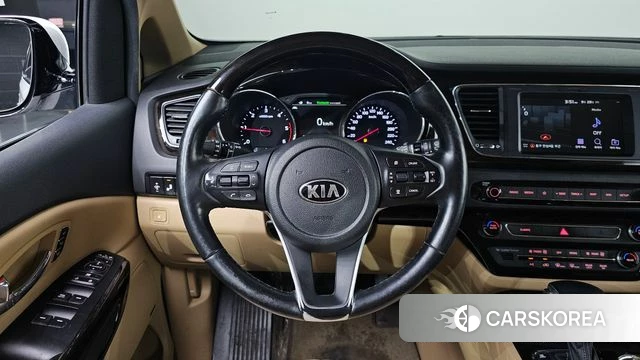Kia The New Carnival 2018 Белый из Кореи, фото 2