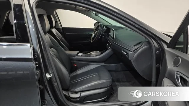 Hyundai Sonata (DN8) 2022 Серый из Кореи, фото 2