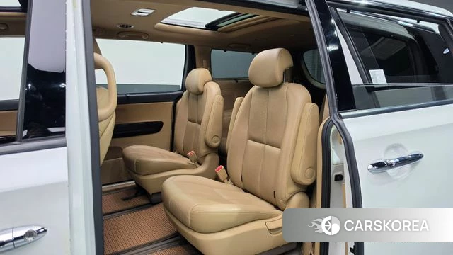 Kia The New Carnival 2018 Белый из Кореи, фото 2