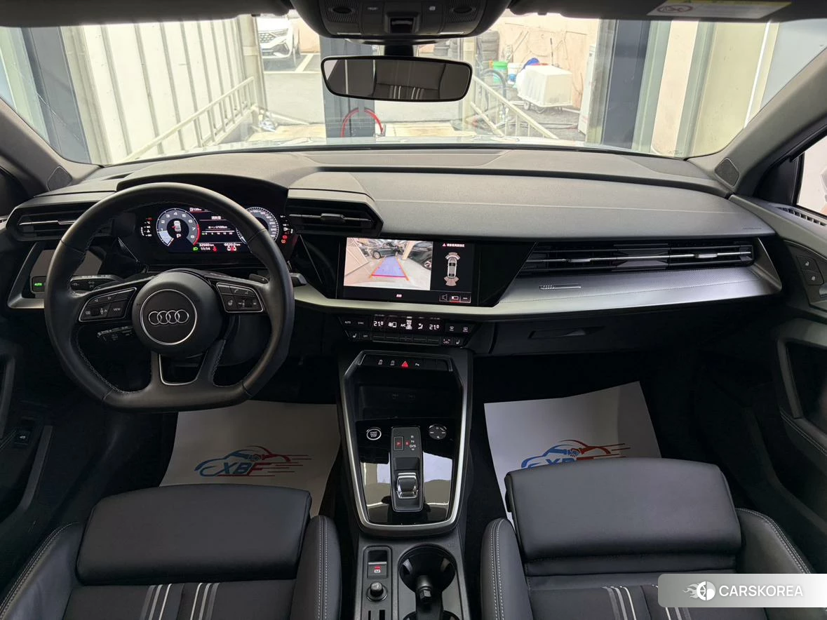 Audi A3 2023 Белый из Китая, фото 2