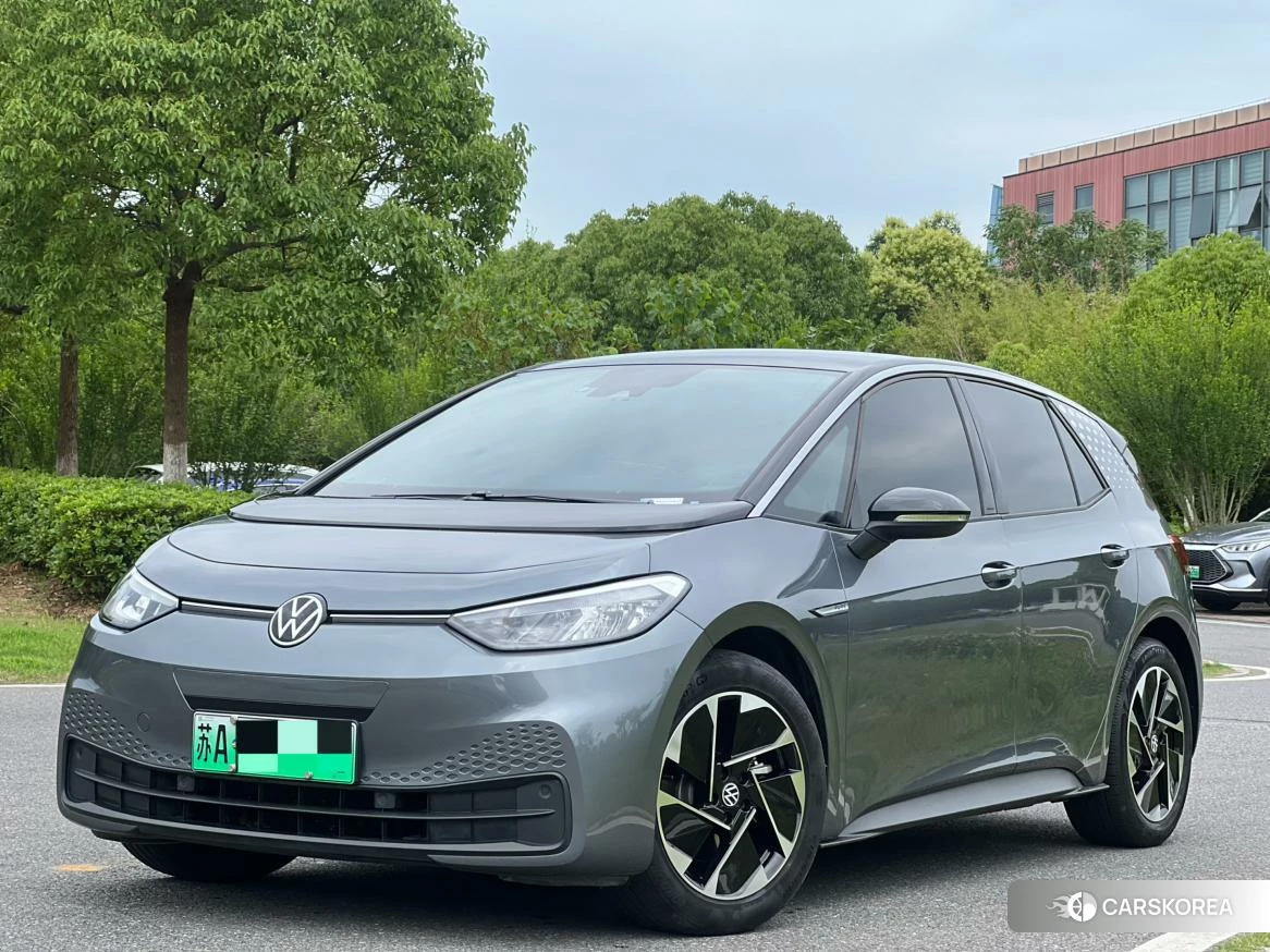 Volkswagen ID.3 2023 Темно-серый из Китая, фото 2